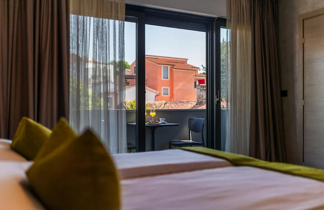 Pula City Center Accommodation - Breakfast Included-1